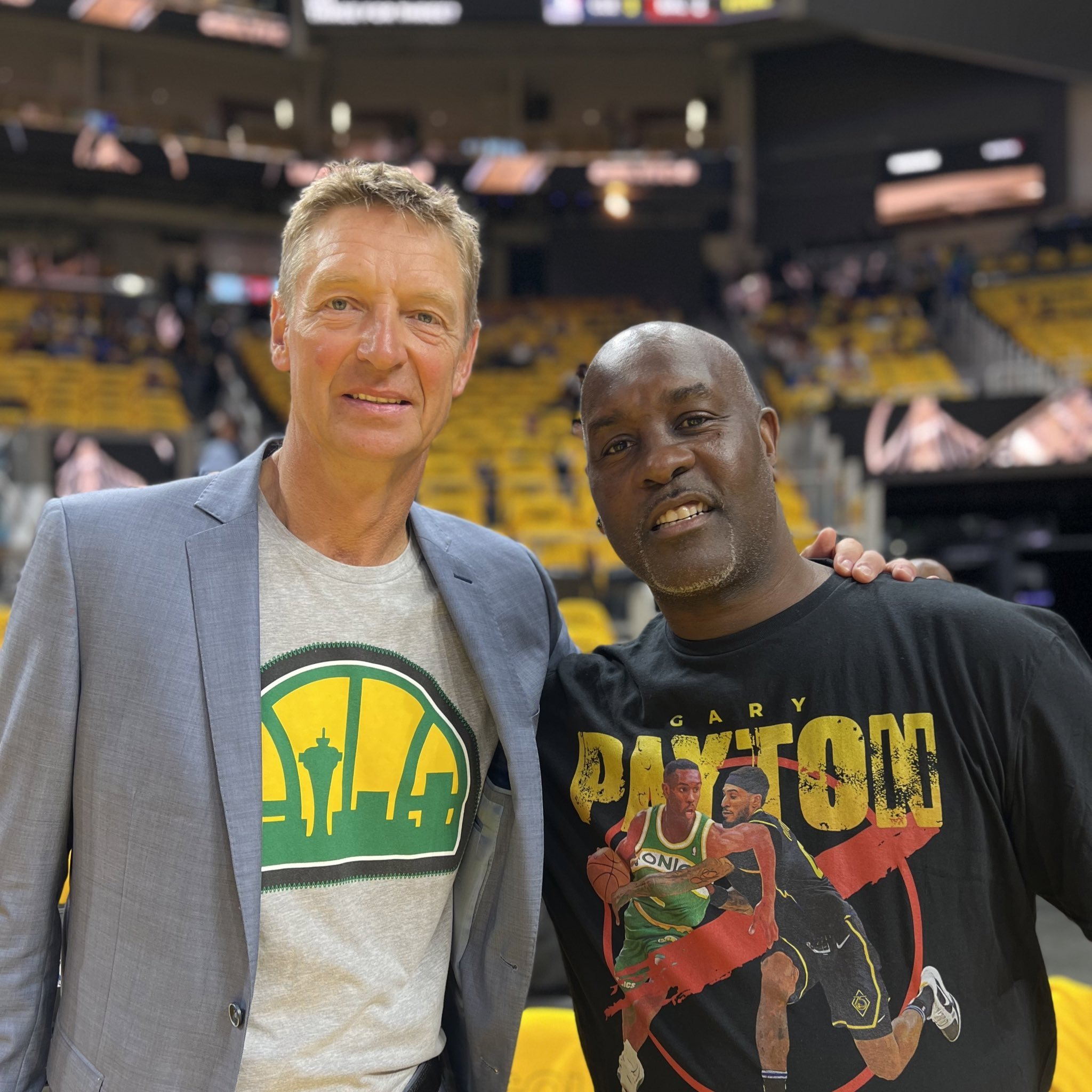 距离的铁杆 距离的铁杆