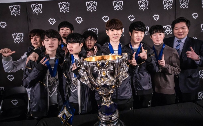 成为焦点 成为焦点